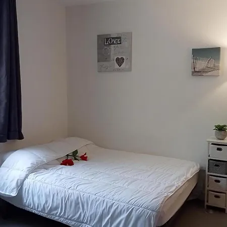 Apartment Studio Cosy Avec Wifi Au Coeur Du Centre Historique De La Rochelle - Fr-1-551-74 La Rochelle (Charente-Maritime)