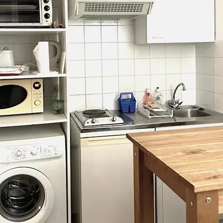 Studio Cosy Avec Wifi Au Coeur Du Centre Historique De La Rochelle - Fr-1-551-74 Apartment